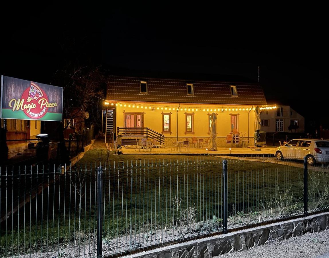 Magic Rooms Gura Teghii Экстерьер фото